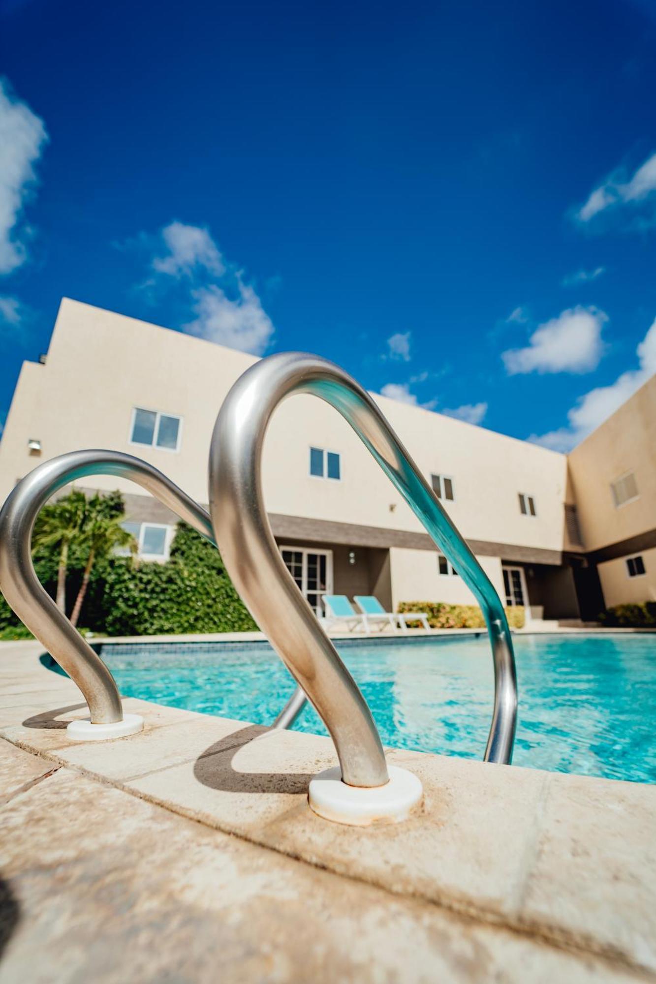 Hotel Rh Boutique Aruba Oranjestad Kültér fotó