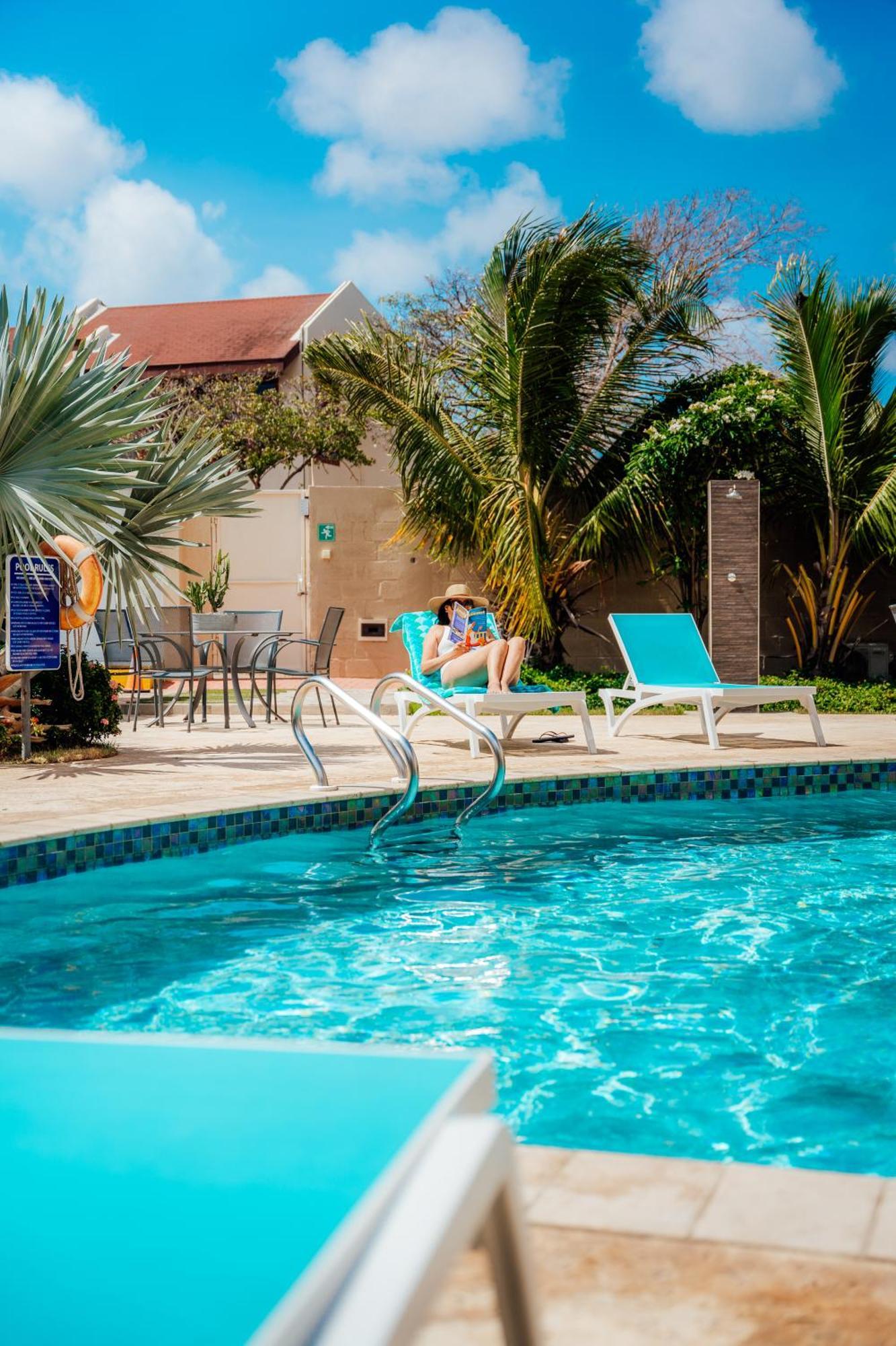 Hotel Rh Boutique Aruba Oranjestad Kültér fotó